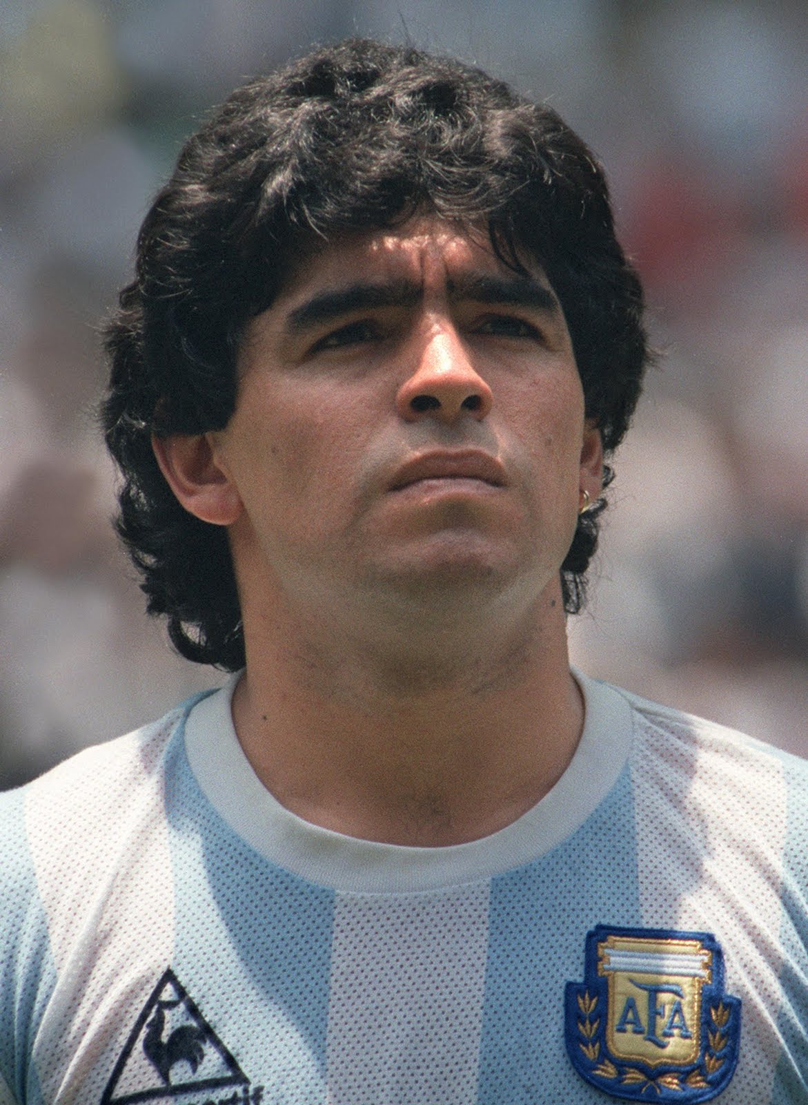 How tall is Diego Maradona?